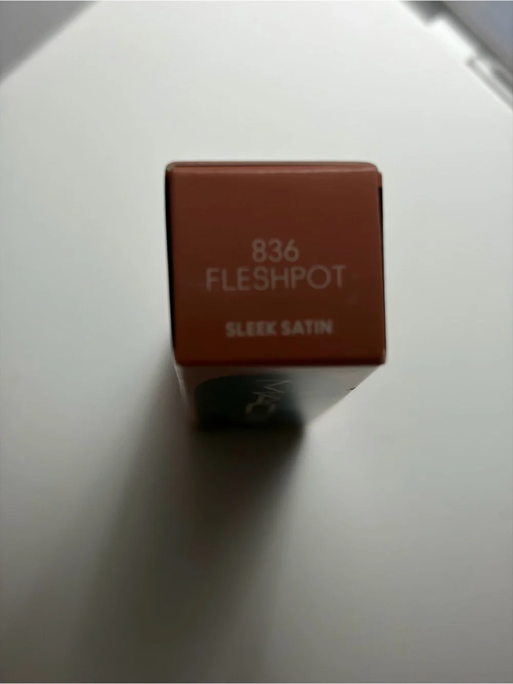 MAC LIPSTICK-Fleshpot
